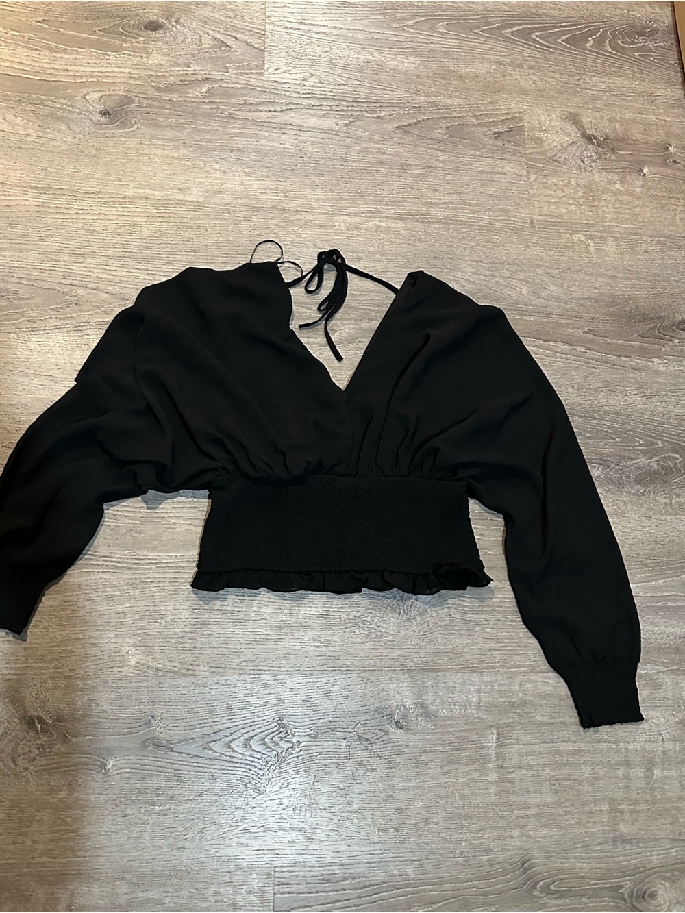 Promesa Black Long Sleeve Crop Top Smocked Waist Tie Front Size L